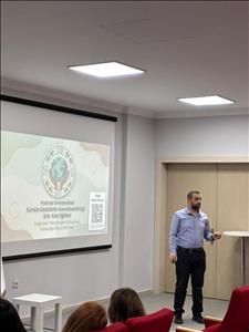 Çınarcık Meslek Yüksekokulunda Sürdürülebilirlik Eğitimleri: Büro Hizmetleri ve Sekreterlik Bölümü Öğrencilerine Kapsamlı Eğitim (Mayıs 2026)